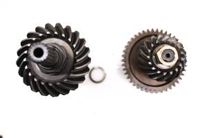 Arctic Cat - 02 Arctic Cat 375 4x4 Transmission Bevel Gears Output Shaft - Image 4