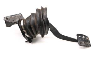 21 Can-Am Commander 1000R DPS 4x4 Brake Pedal