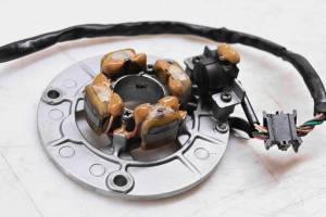Yamaha - 99 Yamaha YZ400F Stator - Image 2