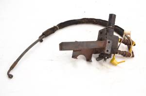 08 Kubota RTV900 W6 4x4 Hydraulic System Secondary Pump Rear Output Valve