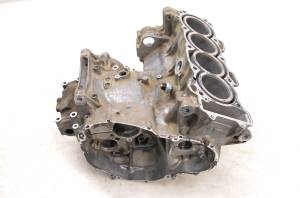 99 Honda CBR600F4 Crankcase Center Crank Case & Cylinders