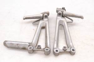 Honda - 99 Honda CBR600F4 Passenger Foot Pegs Left & Right - Image 3