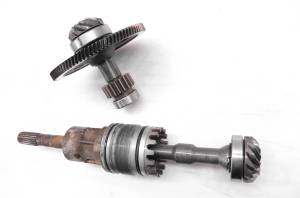 Polaris - 07 Polaris Sportsman 450 4x4 Transmission Bevel Gears Output Snorkel Shaft - Image 3