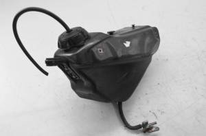 02 Honda CRF450R Gas Tank & Fuel Petcock