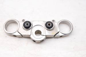 Aprilia - 14 Aprilia Shiver 750 Upper Triple Tree Plate - Image 2