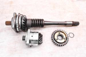 05 Arctic Cat 650 V-Twin 4x4 Transmission Bevel Gears Output Shaft