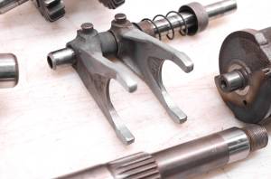 Yamaha - 99 Yamaha Grizzly 600 4x4 Transmission Shaft Gears Shift Forks & Drum YFM600F - Image 4