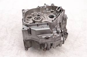 Suzuki - 05 Suzuki SV650 Crankcase Center Crank Case - Image 8