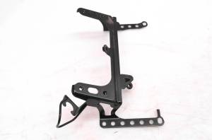 Yamaha - 09 Yamaha TMax 500 Fuel Gas Tank Fitting Bracket Mount XP500 - Image 2