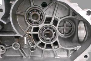 Polaris - 18 Polaris Phoenix 200 2x4 Transmission Gear Case Housing Cover - Image 4