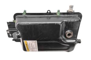 14 Can-Am Spyder ST S Oil Tank SE5