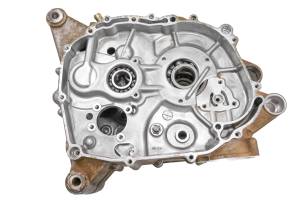 00 Suzuki Quadrunner 160 2x4 Crankcase Center Crank Case LT160