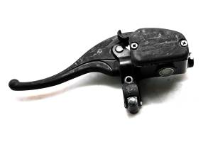 03 Polaris Trail Boss 330 2x4 Front Brake Master Cylinder & Lever