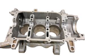 Yamaha - 19 Yamaha YXZ1000R SS Crankcase Center Crank Case & Cylinders - Image 9