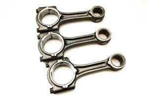 04 Kubota RTV900W Connecting Rods