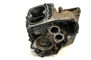 Polaris - 04 Polaris Sportsman 700 4x4 Crankcase Center Crank Case - Image 2