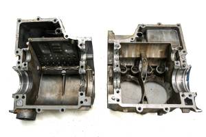 Polaris - 04 Polaris Sportsman 700 4x4 Crankcase Center Crank Case - Image 7