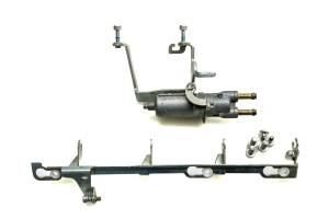 Yamaha - 06 Yamaha YZF R6S Throttle Position Idle Valve - Image 1