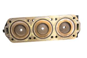 00 Mercury Z40 2.5L 200HP Outboard Cylinder Head Mariner - Image 3