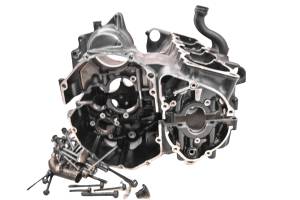 92 Suzuki Katana 600 Crankcase Center Crank Case GSX600F For Parts