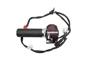 Piaggio - 12 Vespa GTV300 IE Twist Throttle & Engine Start Stop Handlebar Controls Piaggio - Image 2