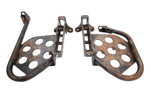 98 Yamaha Timberwolf 250 4x4 Foot Pegs Heel Guards Left & Right YFB250FW