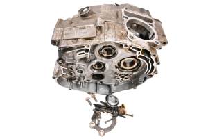 98 Yamaha Timberwolf 250 4x4 Crankcase Center Crank Case YFB250FW