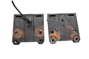 Yamaha - 13 Yamaha VX Deluxe Airbox Support Rackets Mounts Left & Right VX1100 - Image 3