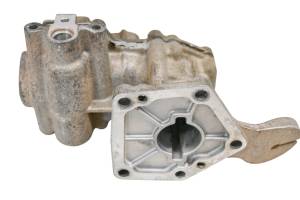 John Deere - 11 John Deere Gator XUV550 Pto Side Gear Case Housing - Image 2