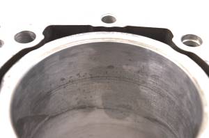 Aprilia - 14 Aprilia Shiver 750 Cylinder - Image 7