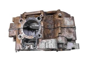 Kawasaki - 01 Kawasaki Bayou 220 2x4 Crankcase Center Crank Case KLF220 - Image 2