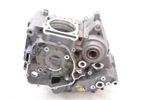 14 Aprilia Shiver 750 Crankcase Center Crank Case