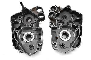 Polaris - 08 Polaris Outlaw 525 IRS Crankcase Center Crank Case - Image 8