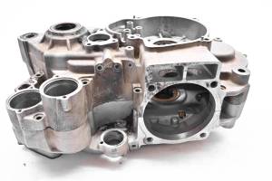 Polaris - 08 Polaris Outlaw 525 IRS Crankcase Center Crank Case - Image 3