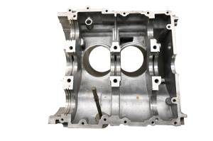 Polaris - 12 Polaris Sportsman 850 XP 4x4 Crankcase Center Crank Case & Cylinders - Image 8