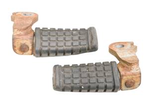 87 Kawasaki Ninja 500 Rear Passenger Foot Pegs Left & Right EX500A