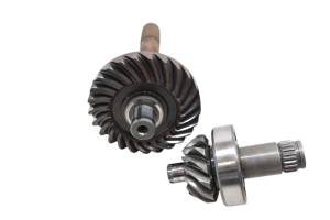 Polaris - 04 Polaris Scrambler 500 4x4 Transmission Bevel Gears Output Shaft - Image 2