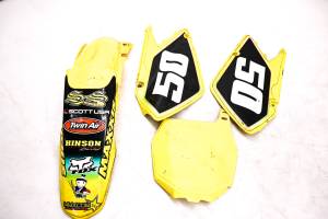Suzuki - 01 Suzuki DRZ400S Rear Fender Number Plate & Side Panel Covers - Image 3