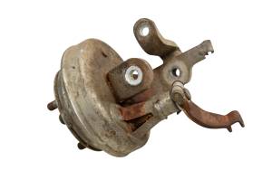 85 Honda Fourtrax 125 2x4 Front Left Brake Drum Assembly TRX125