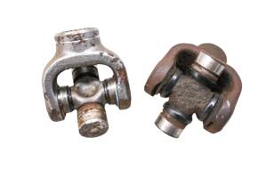Yamaha - 01 Yamaha Grizzly 600 4x4 Drive Shaft Yokes YMF600F - Image 2