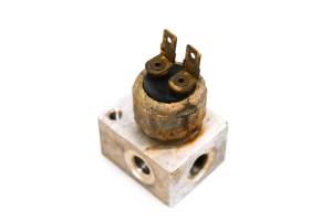 04 Polaris Sportsman 500 6x6 Rear Brake Tail Light Switch Sensor