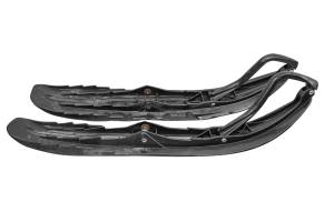 11 Ski-Doo Renegade Back Country X 600 HO Front Skis Left & Right 137"