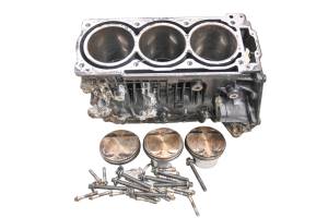 10 Sea-Doo GTX 155 Crankcase Center Crank Case & Pistons