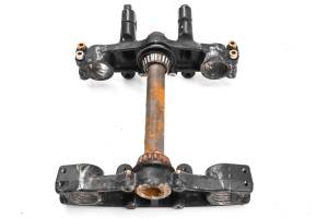 Kawasaki - 84 Kawasaki KL600A Triple Tree Handlebar Clamp - Image 2
