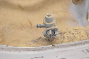 Honda - 96 Honda Fourtrax 300 2x4 Gas Tank & Fuel Petcock TRX300 - Image 5