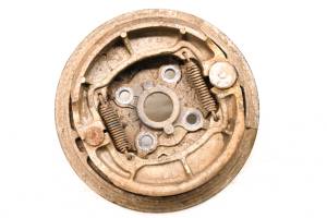 Kawasaki - 95 Kawasaki Bayou 220 2x4 Front Right Brake Drum Assembly KLF220 For Parts - Image 8