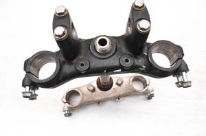 83 Honda XR350R Triple Tree Handlebar Clamps