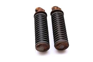 Honda - 76 Honda CB125S Passenger Foot Pegs Left & Right - Image 2