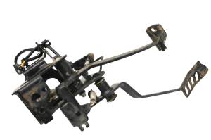 Yamaha - 17 Yamaha YXZ1000R SS Gas Brake Pedal Assembly - Image 3