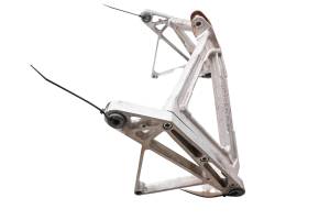 Polaris - 16 Polaris 800 Rush Pro S Center Crank Bracket Mount 137" - Image 2